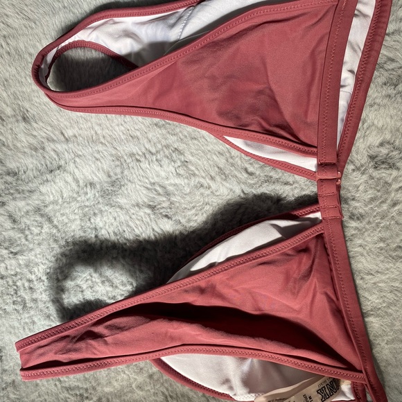 PINK VICTORIAS SECRET BATHING SUIT TOP - Picture 3 of 4